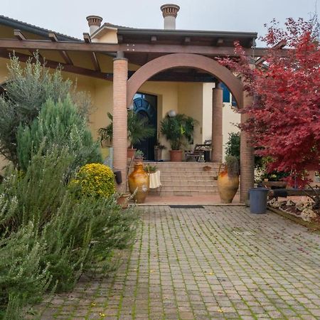 B&B La Villa Forli Bagian luar foto