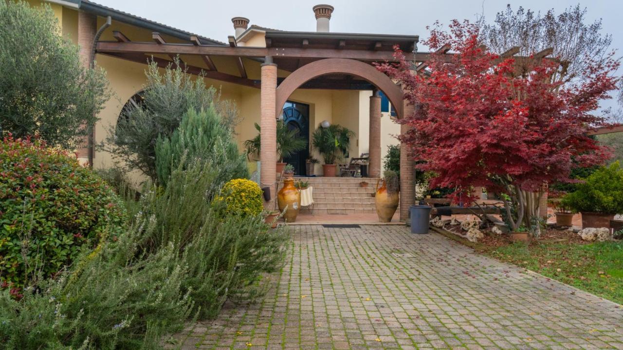 B&B La Villa Forli Bagian luar foto